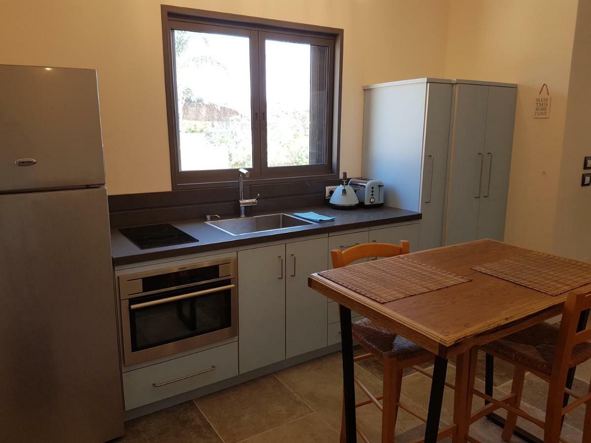 The Hbs Suite Ness Ziona Екстериор снимка